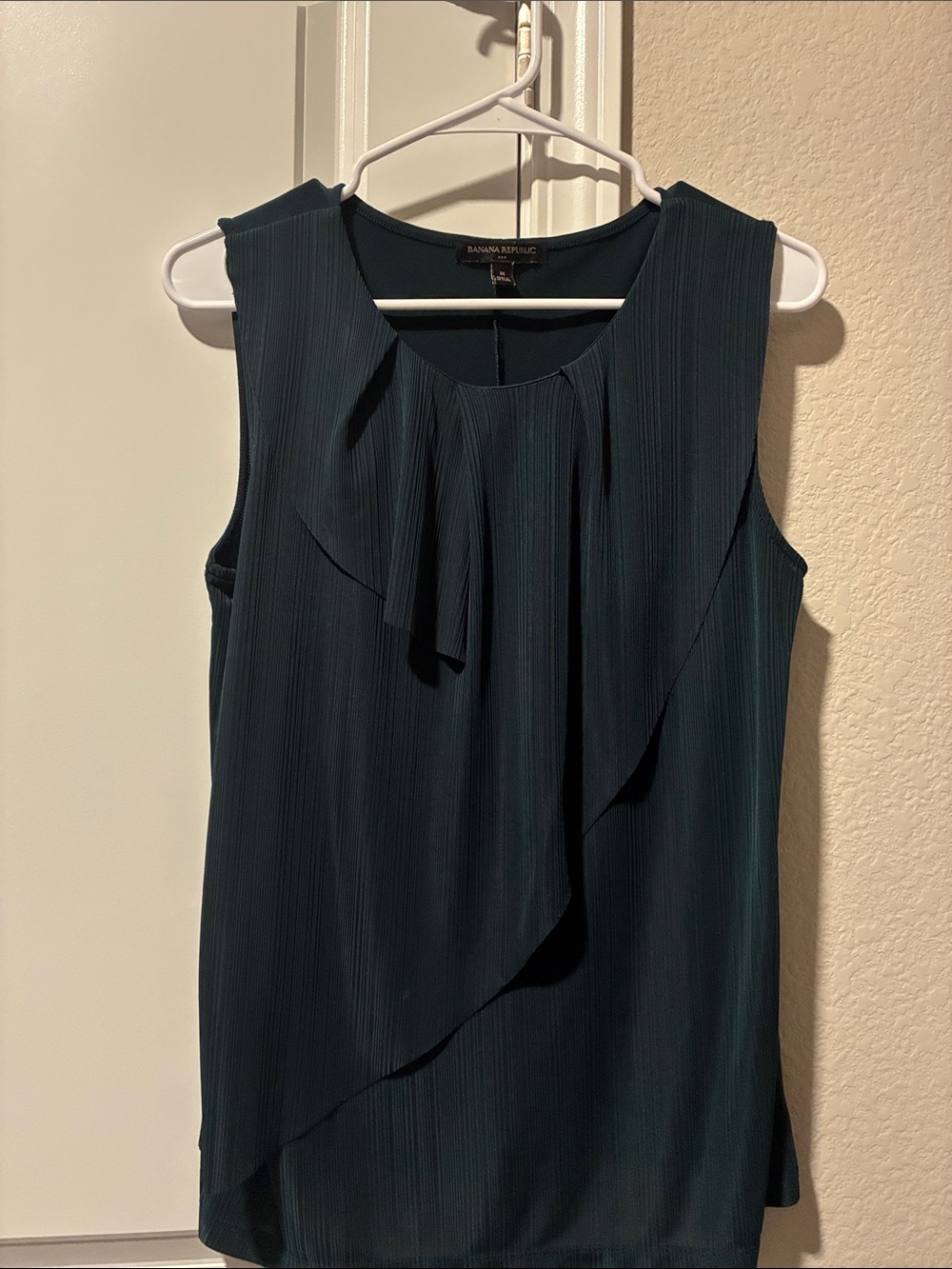 Banana Republic Deep Teal Pleated Sleeveless Blouse